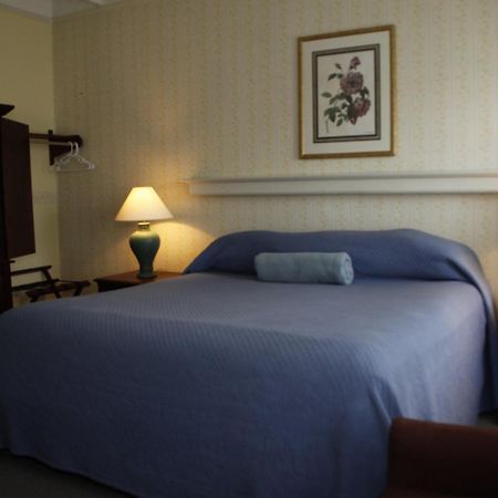 Hotel Coolidge White River Junction Ngoại thất bức ảnh