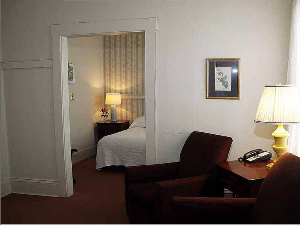 Hotel Coolidge White River Junction Ngoại thất bức ảnh