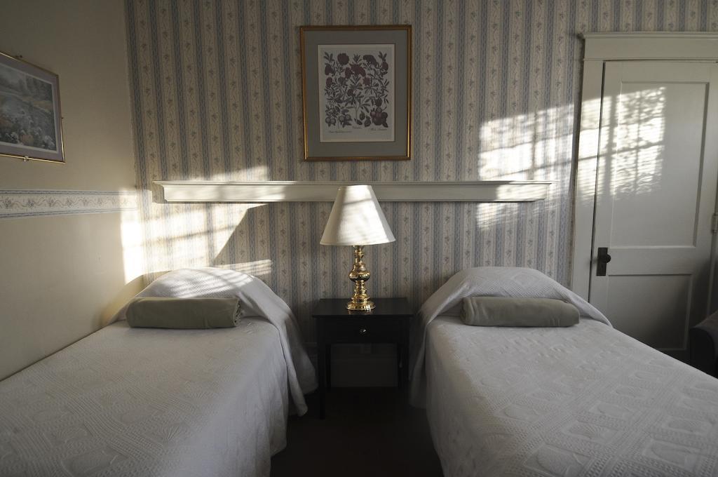 Hotel Coolidge White River Junction Ngoại thất bức ảnh